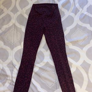 LULULEMON LEGGINGS